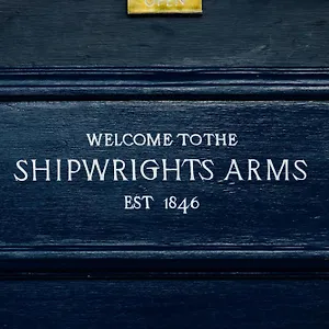 http://shipwrights-arms-hobart.top-hotels-hobart.com